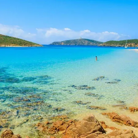 Chiarenza, Tuerredda Villa